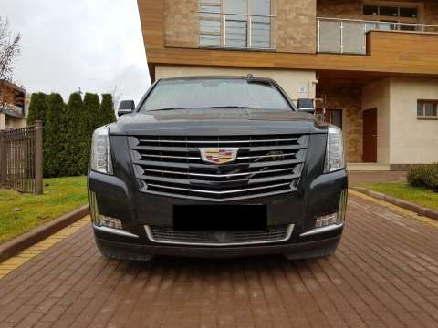 Решётка радиатора в чёрном стиле